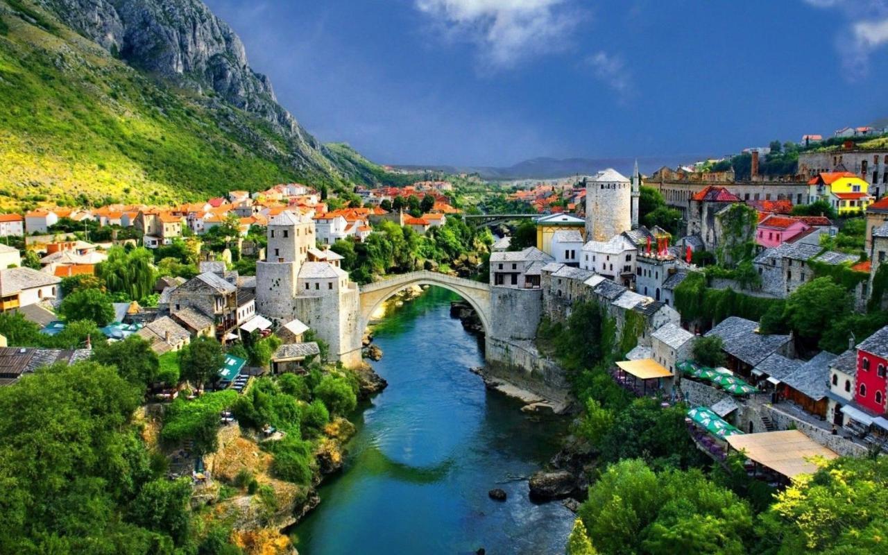 Cheap House Near The Center Of The City Mostar Buitenkant foto